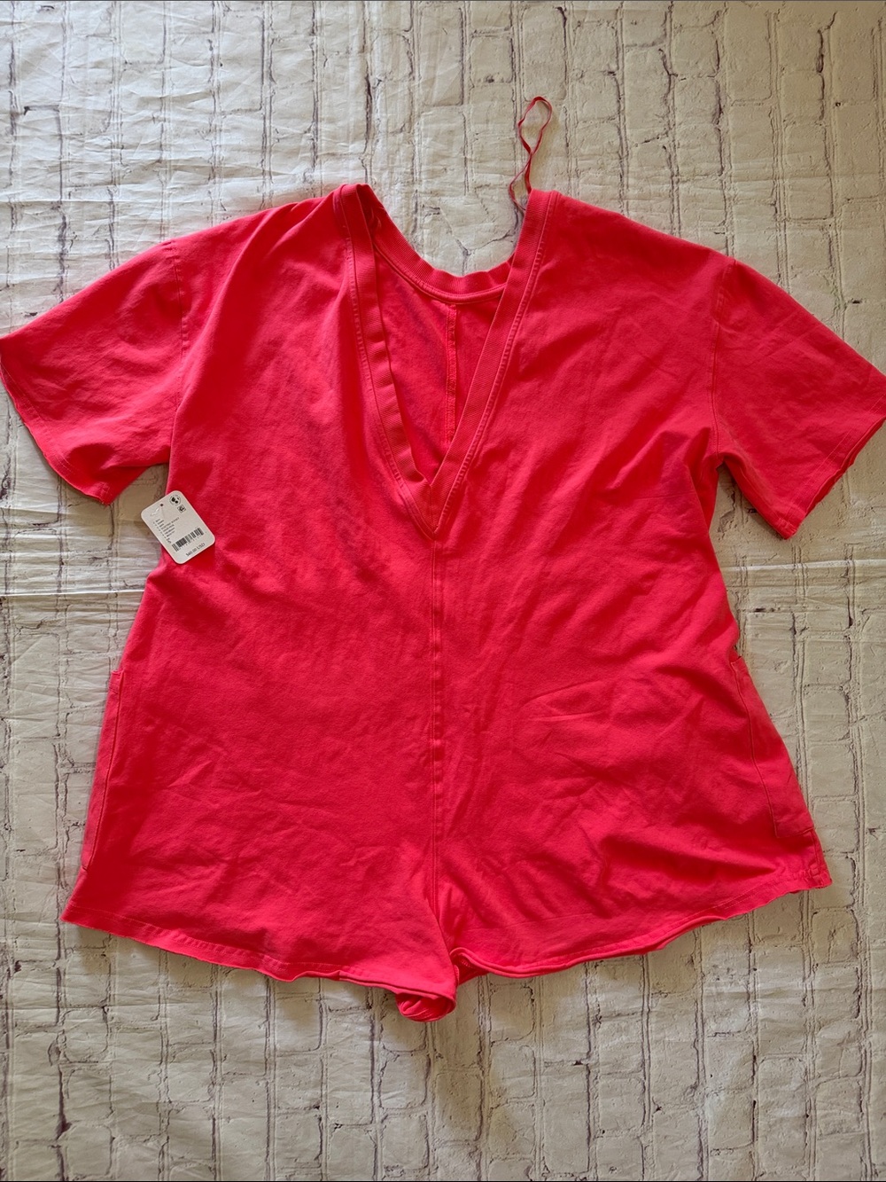 Free People Movement NWT Hot Shot T-Shirt Romper in Electric Sunset Pink Small - Picture 7 of 7